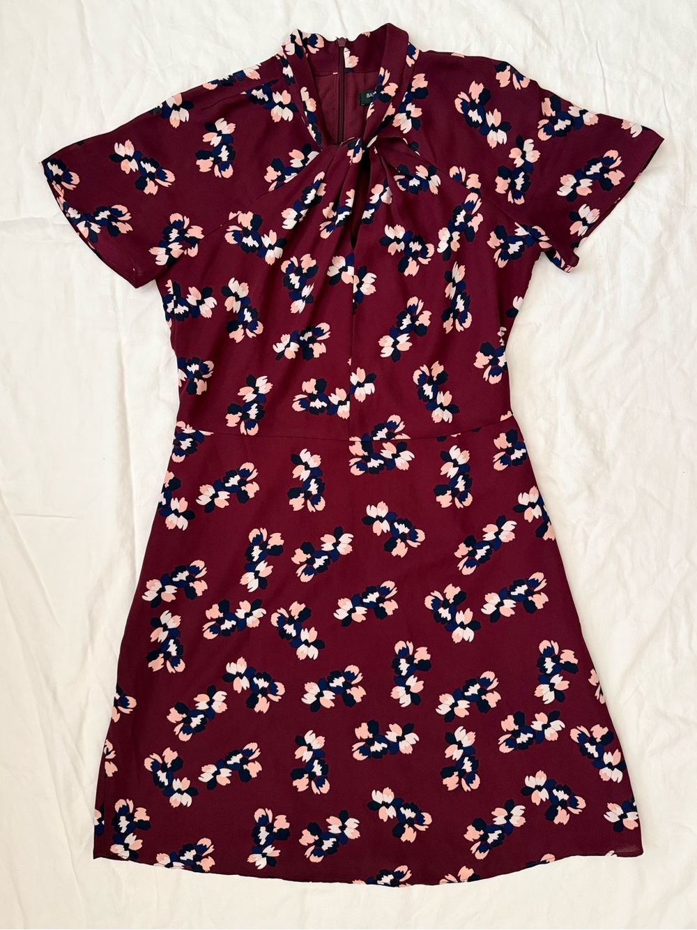 Banana Republic Burgundy Floral Tie-Front Dress | 6P